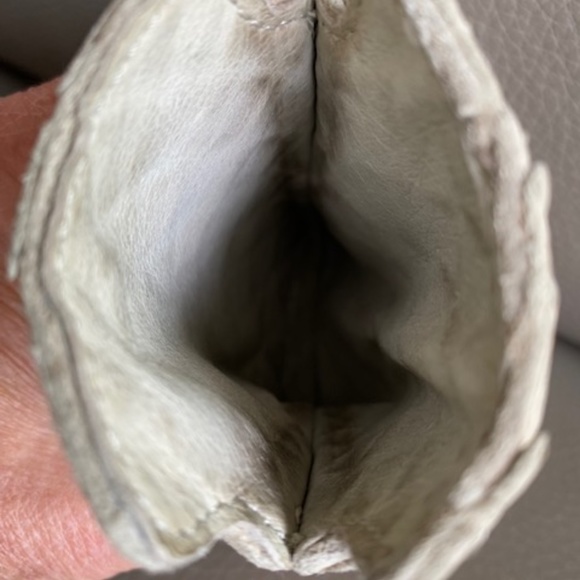 Liebeskind Berlin padded leather case woven gray beige taupe small - Picture 6 of 6